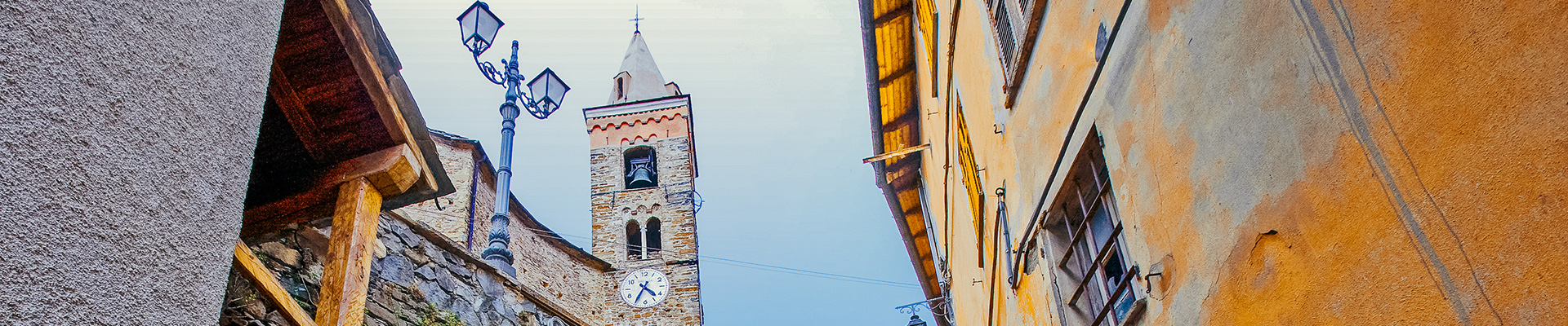 Il borgo di Mendatica in alta valle Arroscia